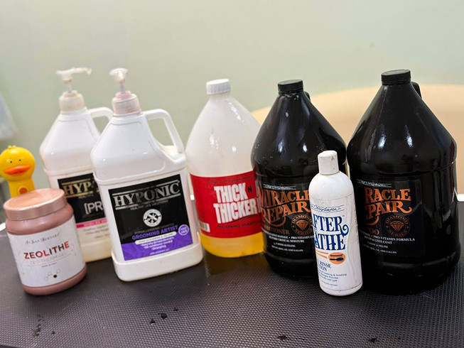 Шампуни и косметика для ухода за животными